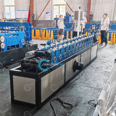 Zambia Popularne Galwanizowane Stalowe Roller Shutter Profile Roller Door Roll Forming Machine