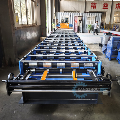 Hydrauliczne PLC sterowanie metalowe dachowe blachy Roll Forming Machine dla materiałów budowlanych