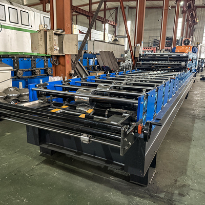 0.25-0.6mm Grubość Trzywarstwowa maszyna do formowania rolki 5.5Kw Moc silnika głównego