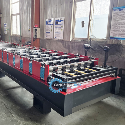 Automatyczne cięcie hydrauliczne Typ Stalowe kolorowe IBR Dachblech Roll Forming Machine