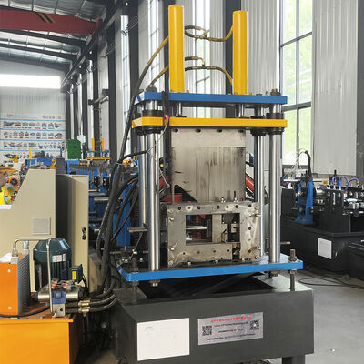 Cięcie hydrauliczne automatycznie zmienia rozmiar maszyny do formowania płatwi CZU