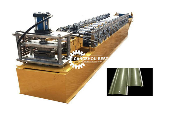 Hydrauliczne cięcie  PLC System 0,6 mm Maszyna do formowania drzwi żaluzjowych