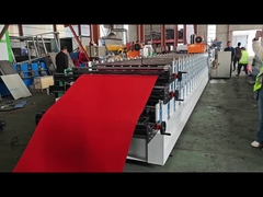 W górnej warstwie dachu mc